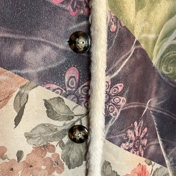 NIKKY faux suede vest - Picture 3 of 12